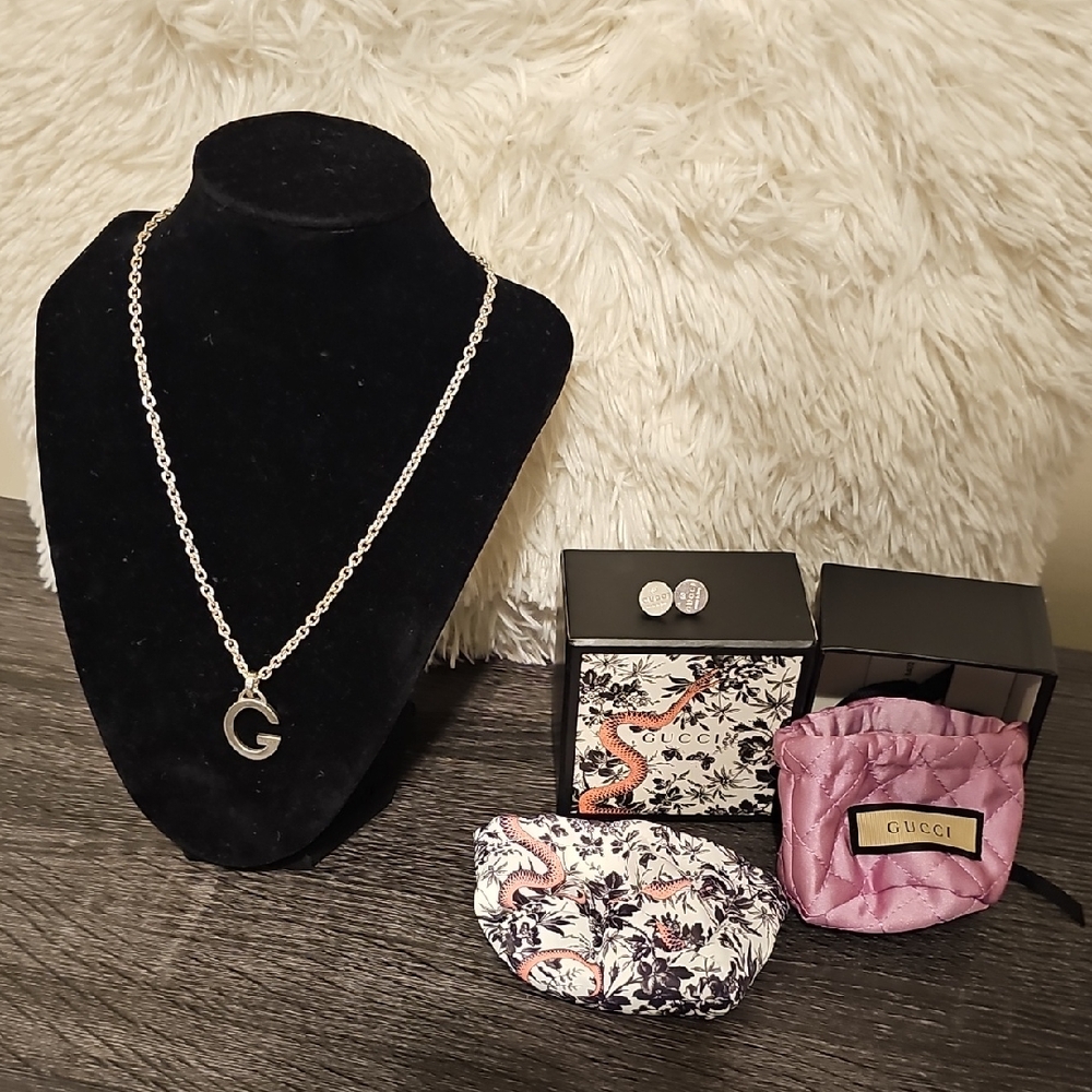 GUCCI CHARLOTTE STERLING SILVER NECKLACE “G” ON CHAIN LOBSTER CLAW + Earrings